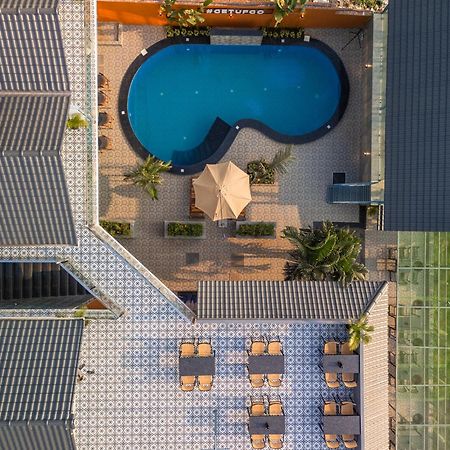 The Hosteller Goa, Mandrem Bagian luar foto