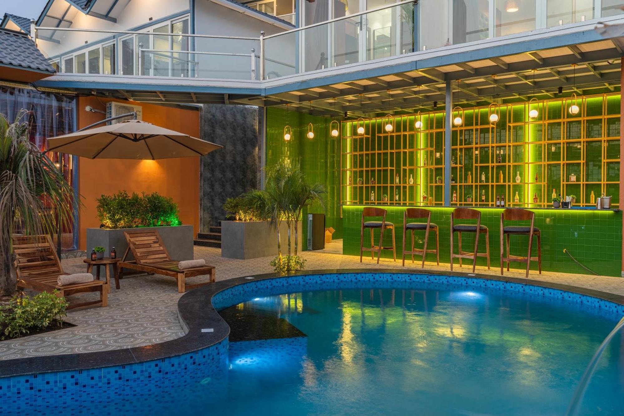 The Hosteller Goa, Mandrem Bagian luar foto