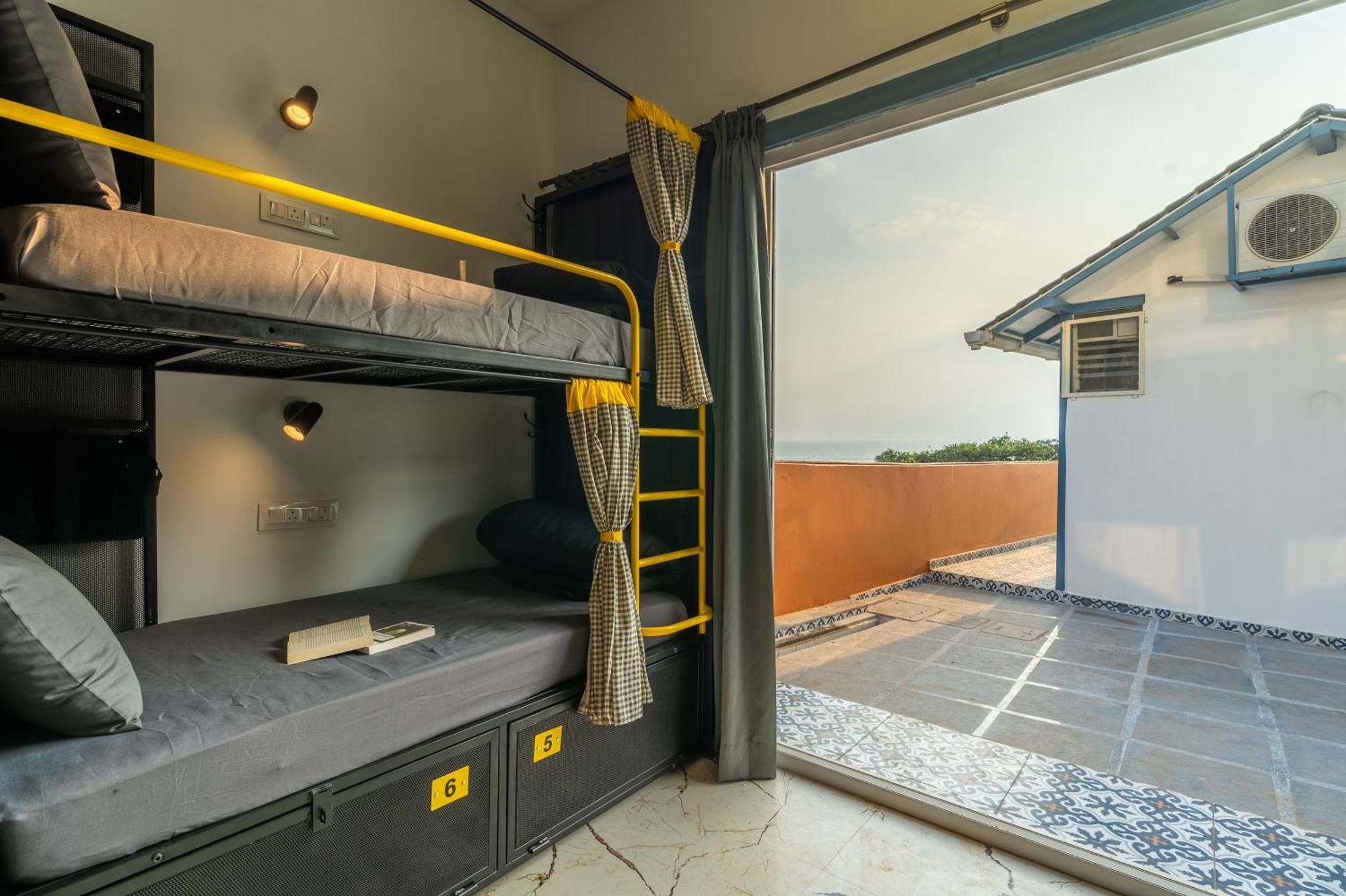 The Hosteller Goa, Mandrem Ruang foto