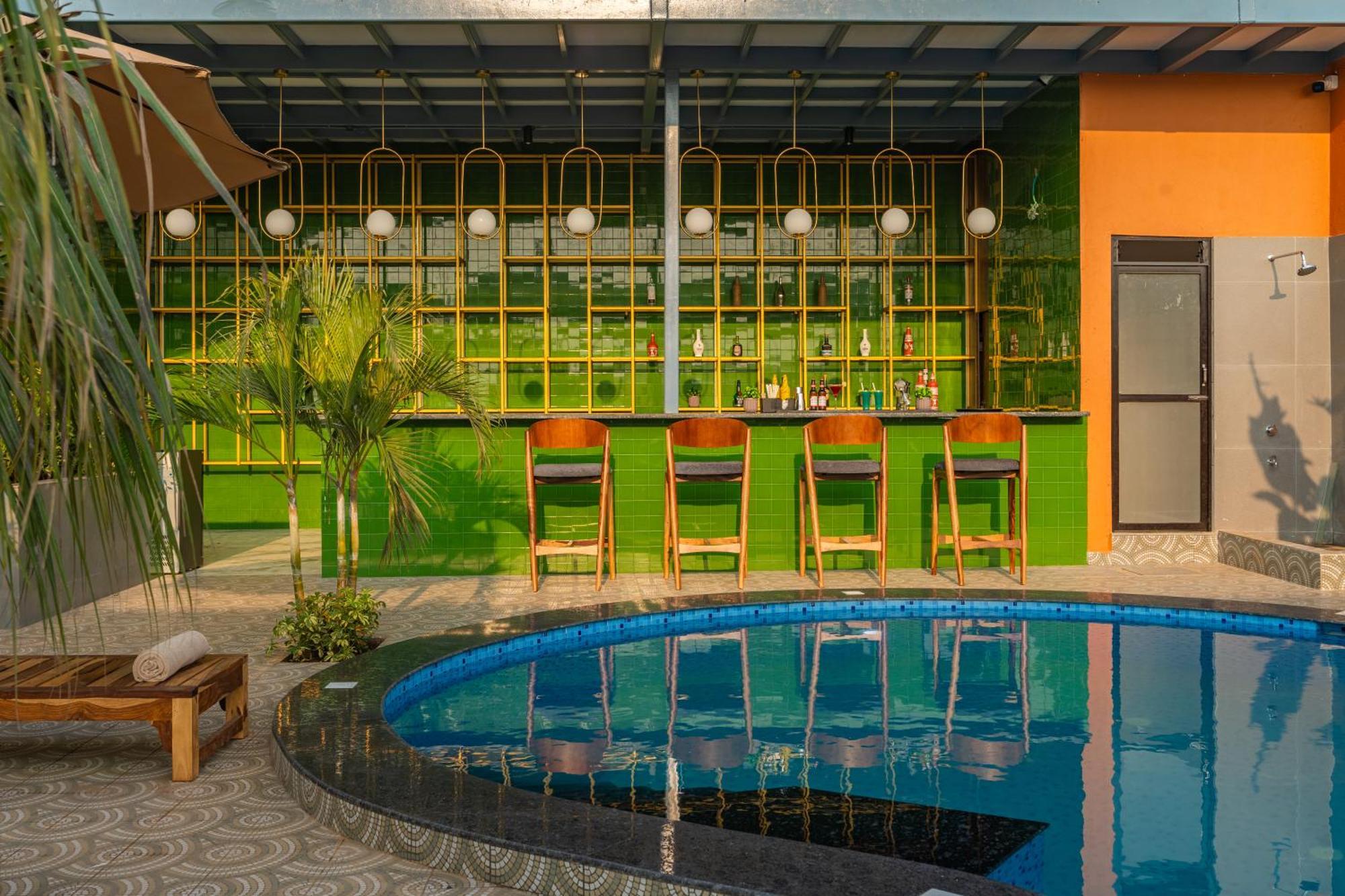 The Hosteller Goa, Mandrem Bagian luar foto